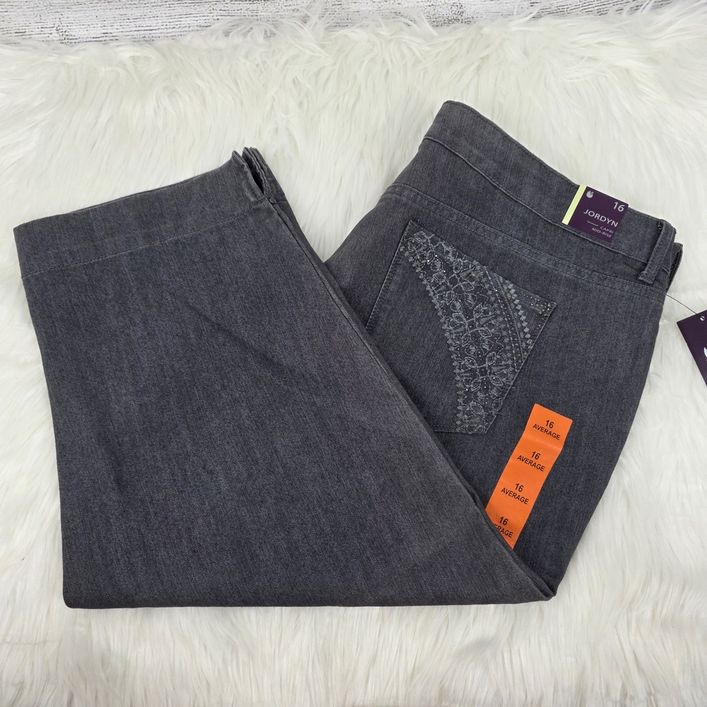 Gray Denim Jeans with Embroidered Pocket